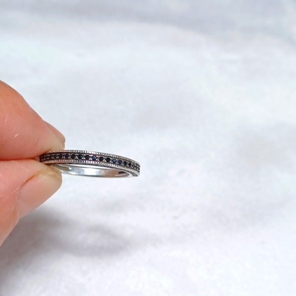 Sterling Silver 925 Black Onyx  Deep Ruby  Rhinestones Sz 7 - Picture 1 of 8